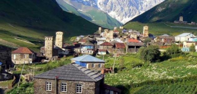 الشعوب والقبائل القوقازية 50 عرقية تتحدث العديد من اللغات