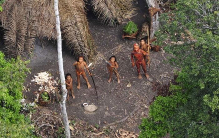 قبائل بدائية لا تزال تعيش على الأرض بعيداً عن الحضارة